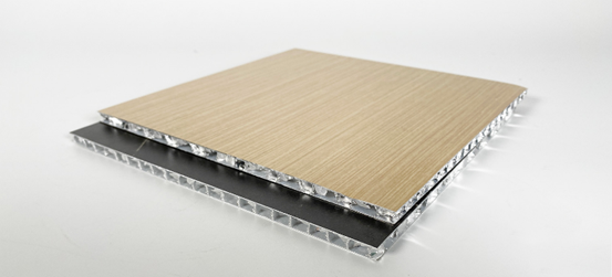 鋁蜂窩SPC板就是石塑板貼PVC膜，就用SPC墻板膠水